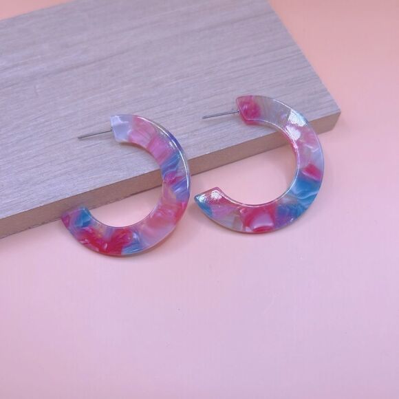 5/$25 RESIN HOOP EARRINGS - Picture 2 of 4